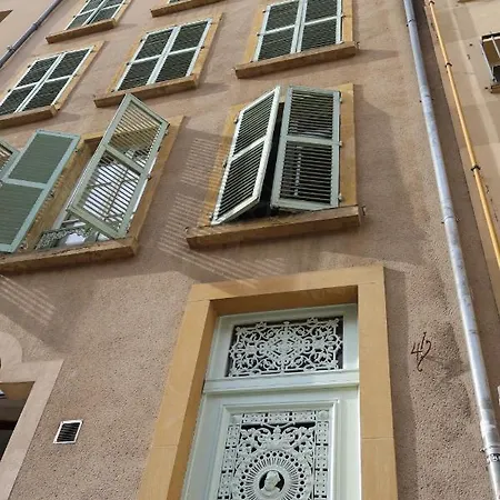 Grand Confort Au Coeur Du Centre *